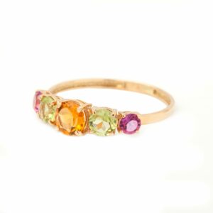 Sortija de piedras de color semipreciosa en oro 18K