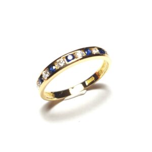 Sortija de circonitas y Zafiro Azul fino en oro 18K