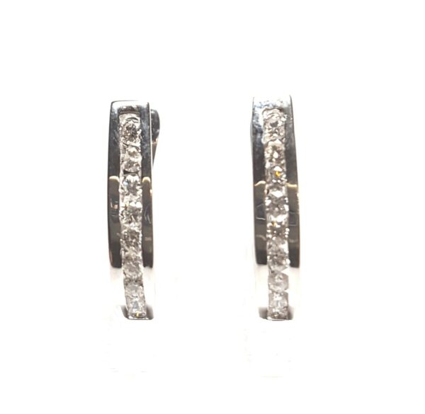 Pendientes de diamantes con 0.36 cts en oro 18K