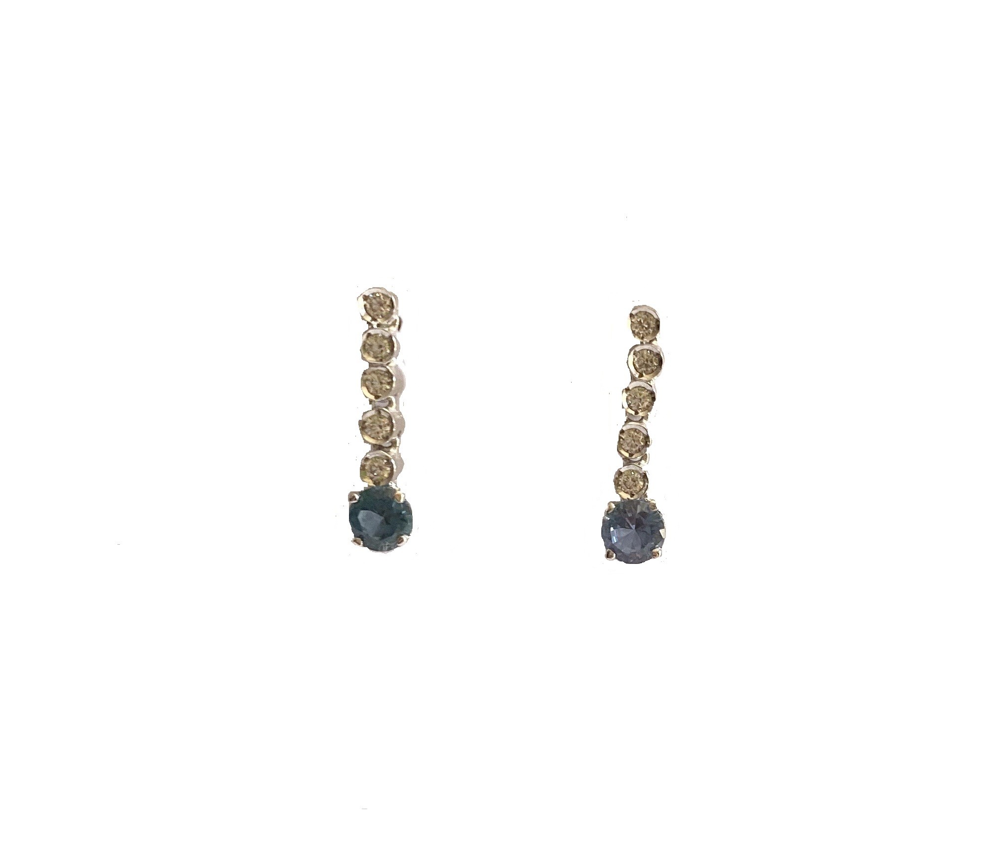 Pendientes de circonitas y London Blue en oro de 18K