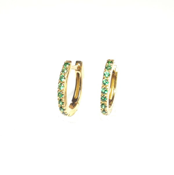 Pendientes con piedra de color esmeralda en oro 18K