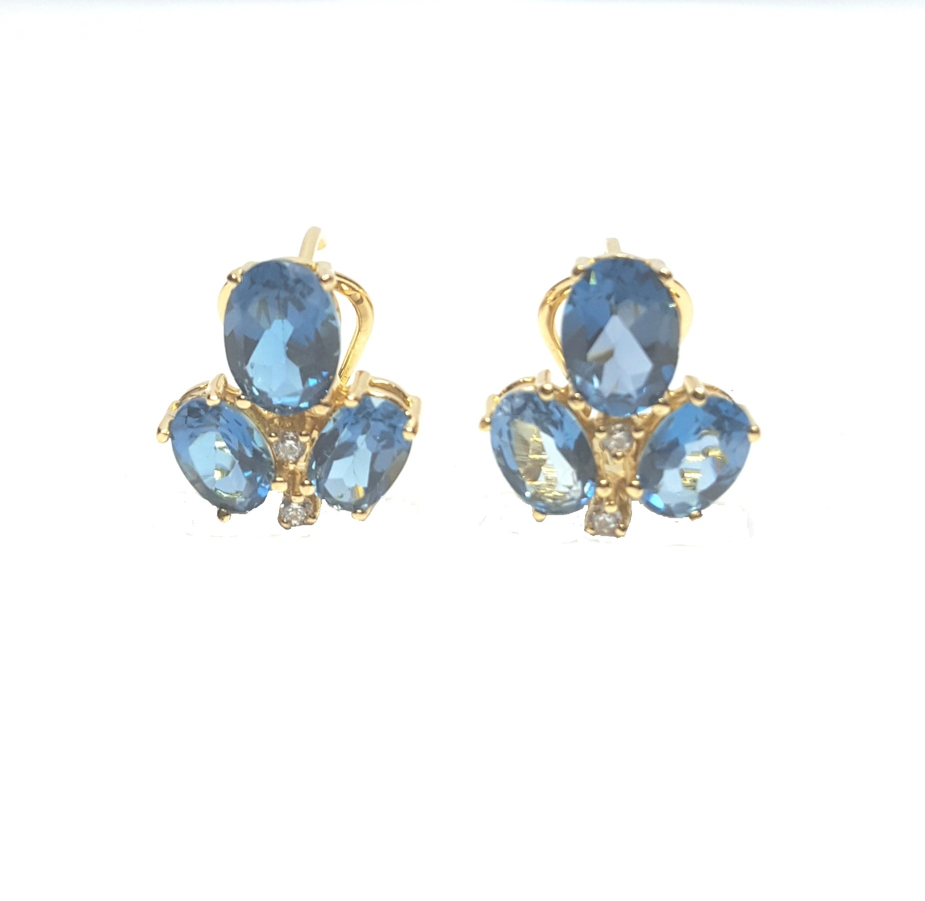 Pendientes de circonitas y London Blue en 18K