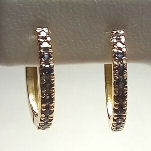 Pendientes de aro con Zafiros Azul en oro 18K