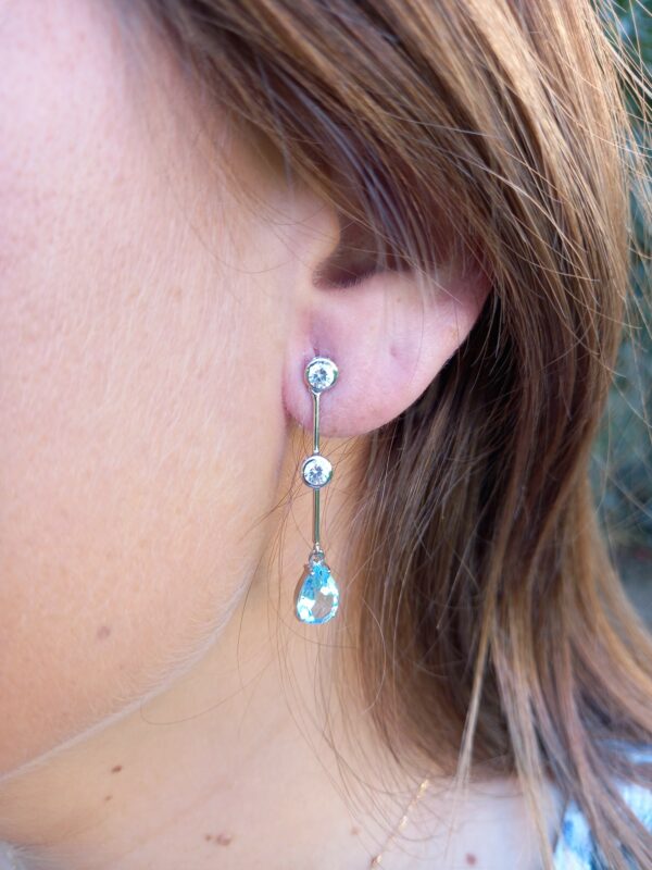 Pendientes circonitas y Topacio Azul oro blanco 18K